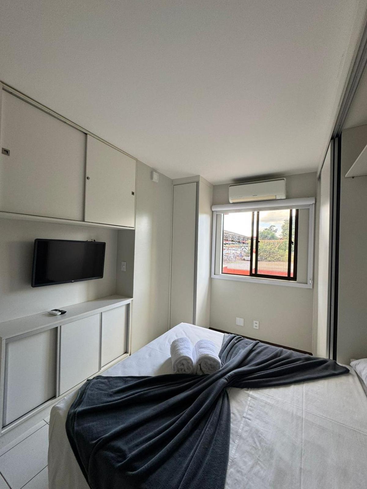 Aparthotel Flat Lake Side Ayrton Senna *