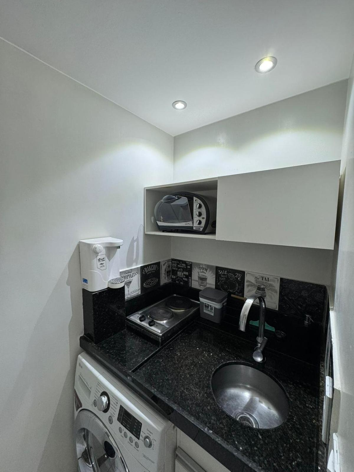 Aparthotel Flat Lake Side Ayrton Senna *