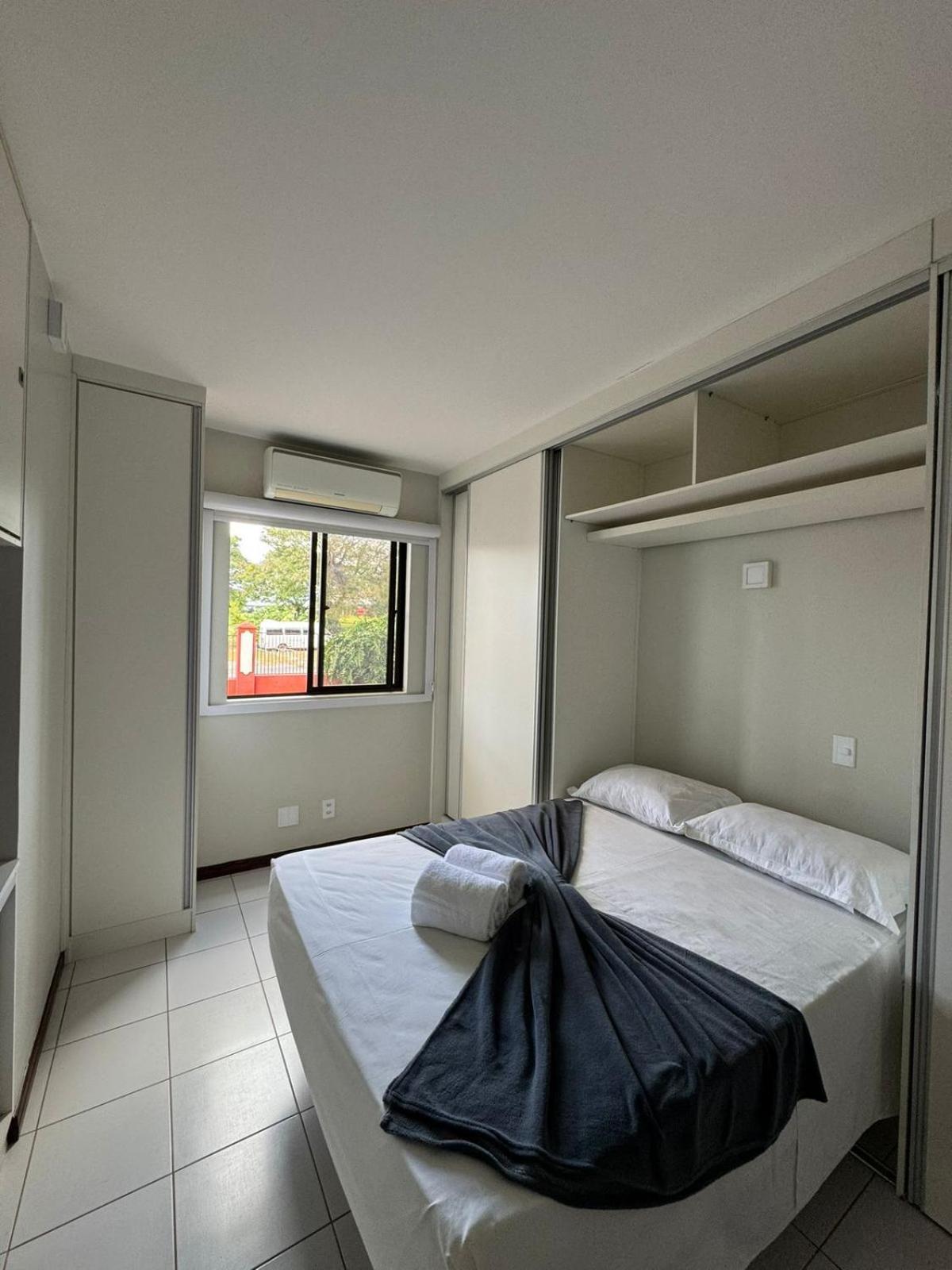 Flat Lake Side Ayrton Senna Aparthotel Brasilia